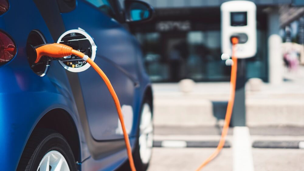 Are Electric Cars Worth Purchasing in 2021