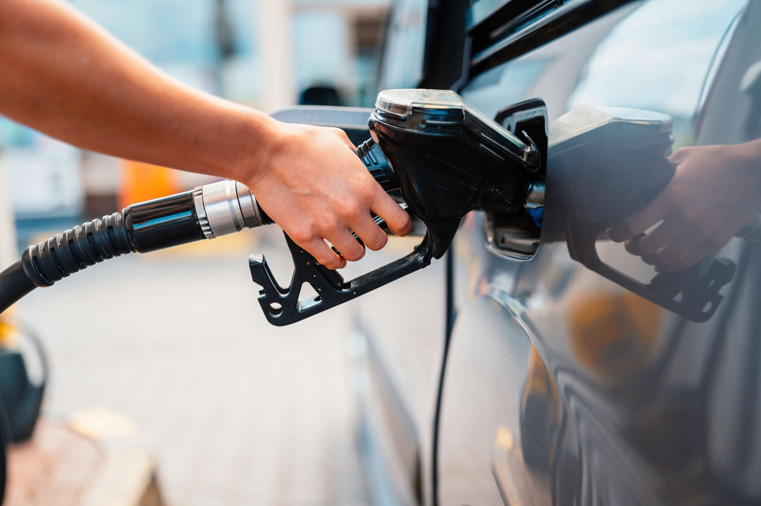 5 Tips For Staying Fuel-Efficient On The Road
