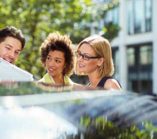 Examine car documents carefully to avoid most common scams when selling car for cash
